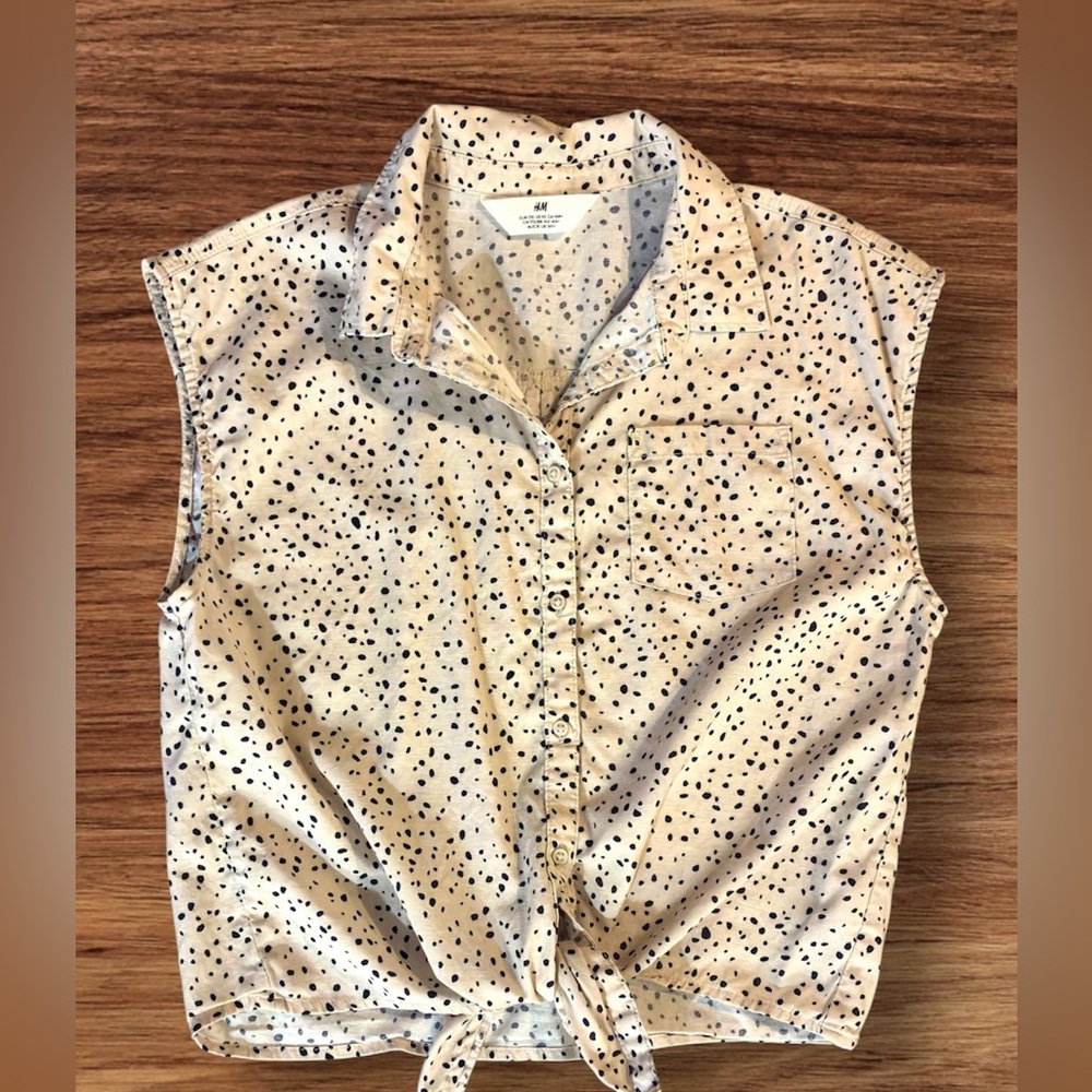 H&M Beige Button-Down Shirt with Black Speckles